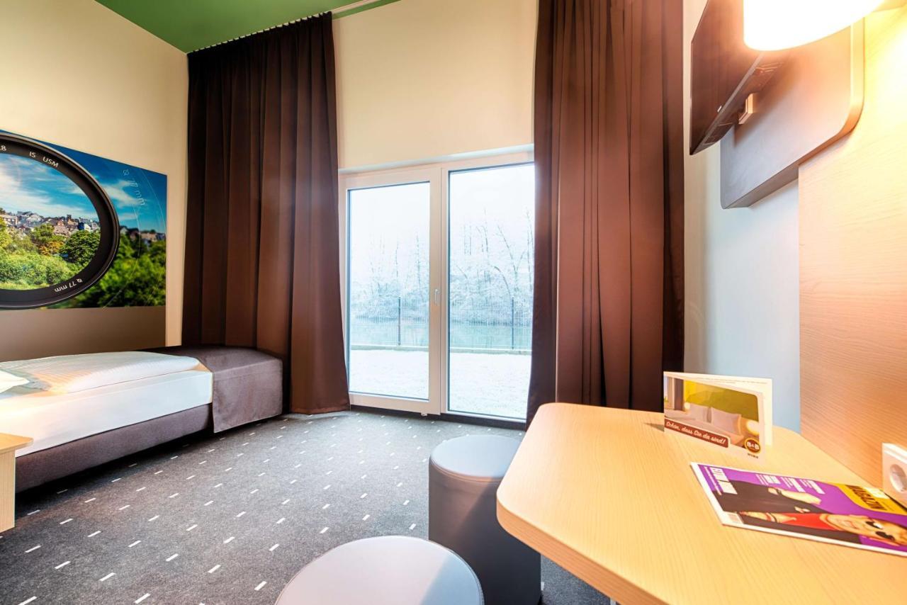 B&B Hotel เวทซ์ลาร์ ภายนอก รูปภาพ