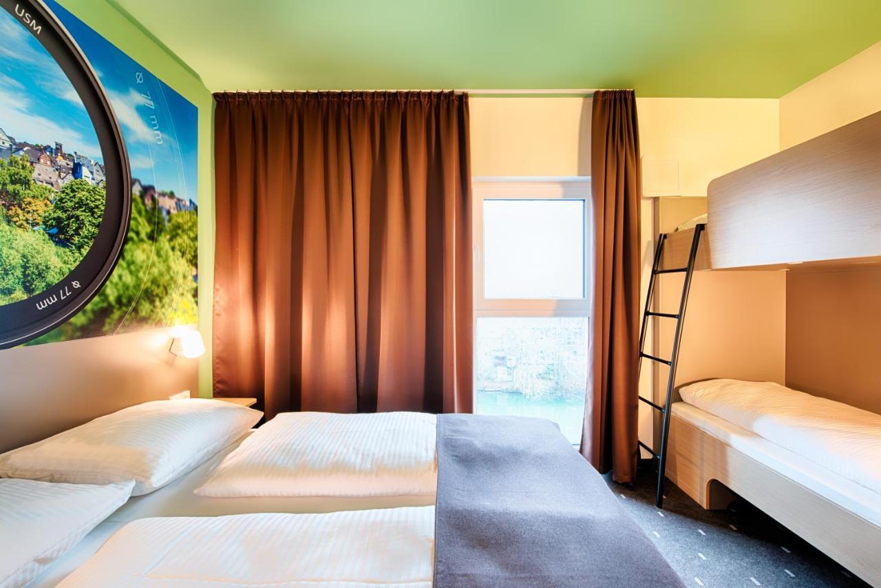 B&B Hotel เวทซ์ลาร์ ภายนอก รูปภาพ